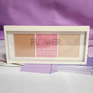 Flower Beauty Light to Medium Contour Palettes NIW